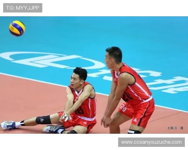 上海足球队强势领跑精英赛积分榜以92分稳居第一