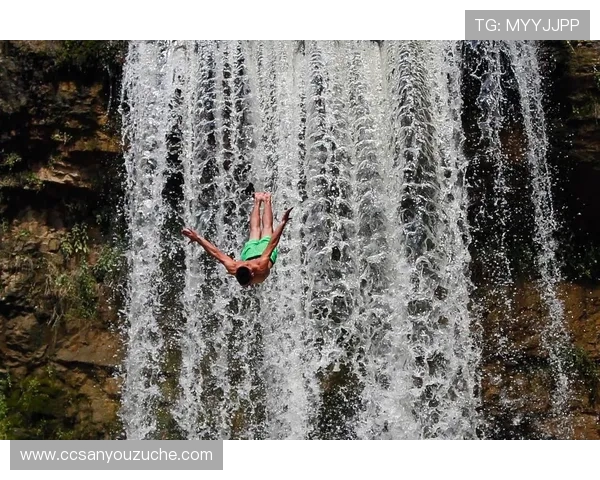 极限运动的魅力与挑战：深入成都极限运动队的训练与生活
